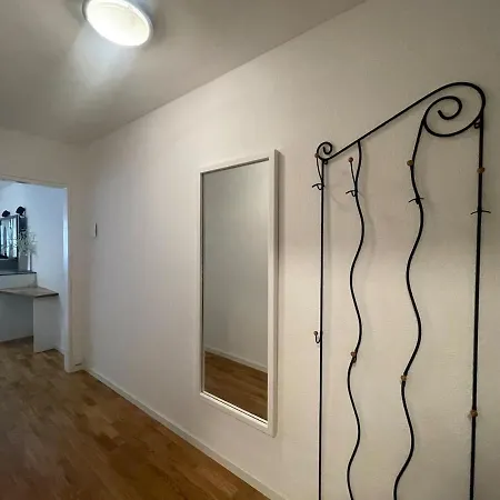 아파트 Zentrales Im Herzen Von *