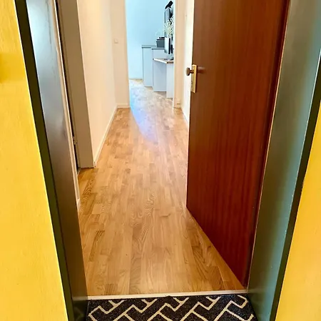 Zentrales Im Herzen Von *